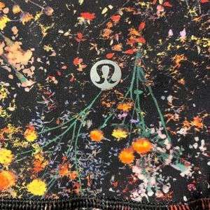 Lululemon wonder under high rise, size 6, luxtreme